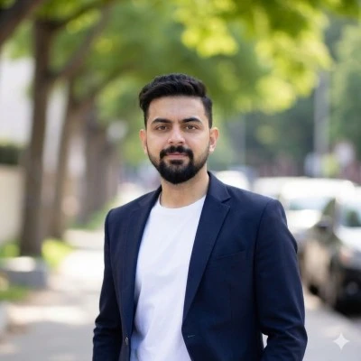 Akash Karia - LinkedIn Creator