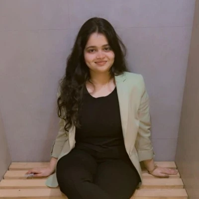 Chhavi Deshlahra - LinkedIn Creator